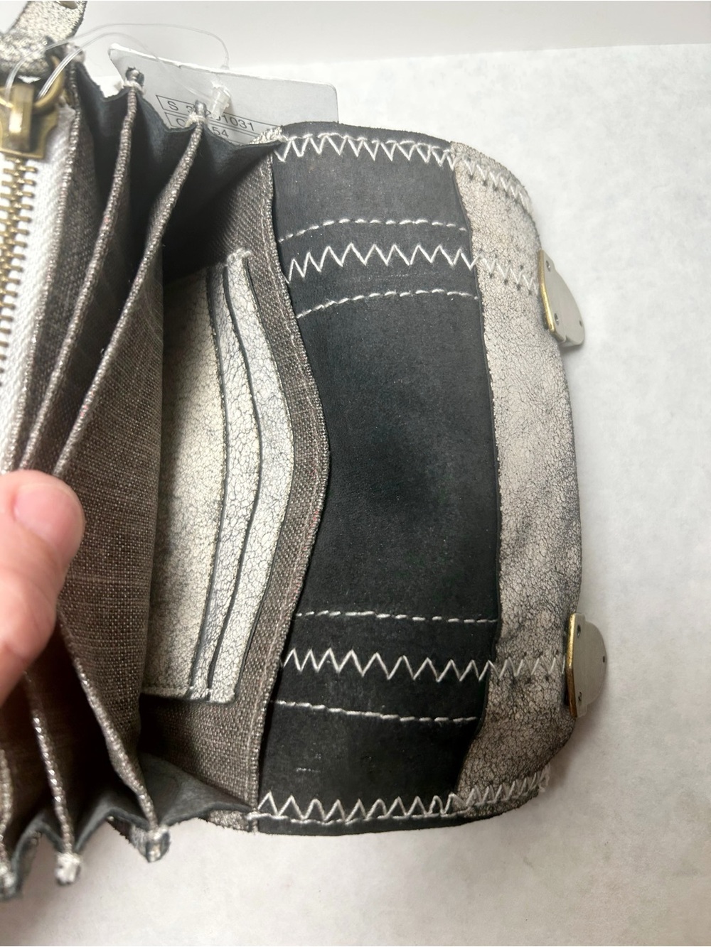 Schuler & Sons Philadelphia Distressed Lamb Leather Clutch for Anthropologie NWT - Picture 9 of 12